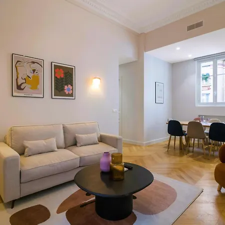 Apartament Charme Et Standing - 2 Proches Trocadero