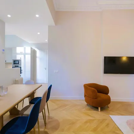 Apartament Charme Et Standing - 2 Proches Trocadero