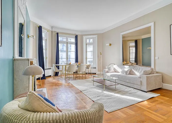 Appartement Charme Et Standing - 2 Proches Trocadero Parijs