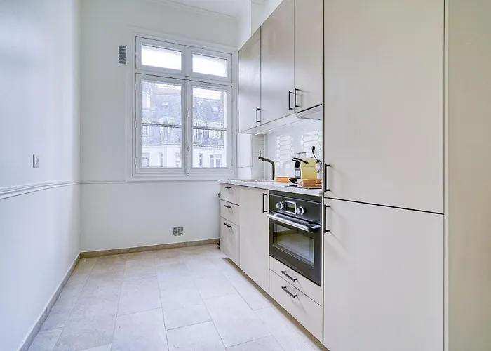 Charme Et Standing - 2 Proches Trocadero Appartement *