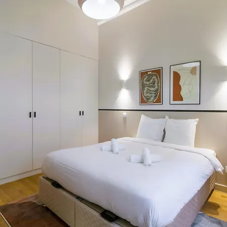 Charme Et Standing - 2 Proches Trocadero Appartement